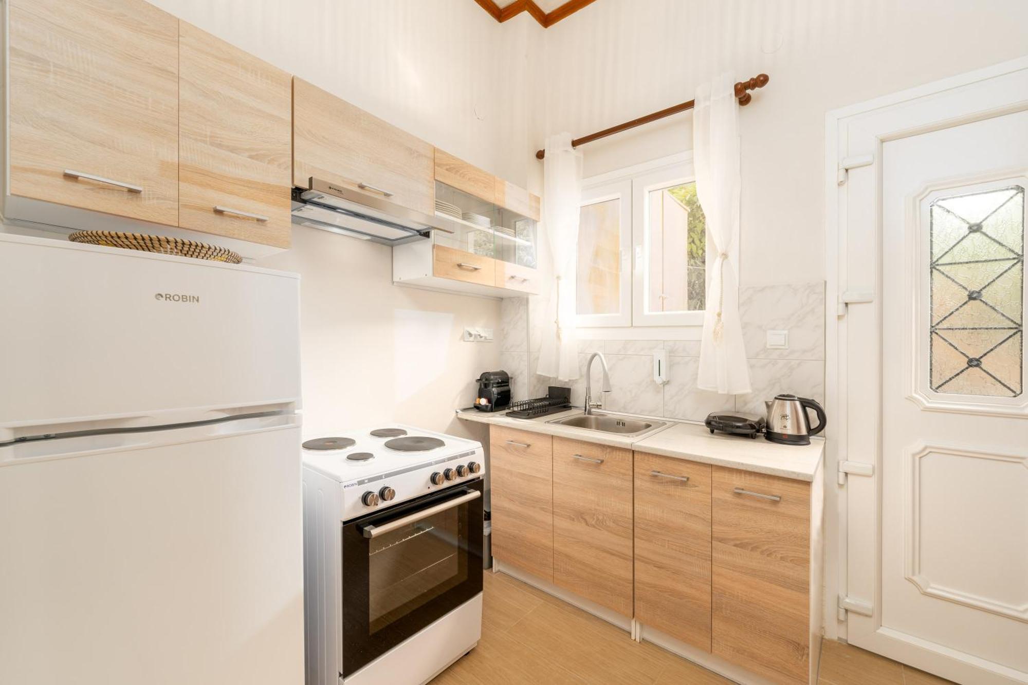 Dionysia Sea Side By Greece Apartment Selianitika Bagian luar foto